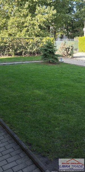 Stavebný pozemok na predaj v Nových Zámkoch. — foto 1