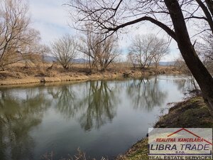 Veľký pozemok v obci Salka — foto 1