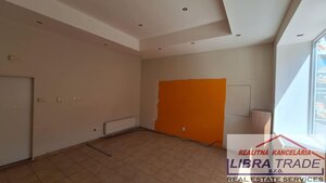 PREDAJ - Obchodného priestoru/kancelárie v centre Nových Zámkov DOHODA MOŽNÁ!  — foto 5
