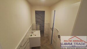 PREDAJ - Polyfunkčný objekt, ktorý sa skladá z 3 samostatných kancelárií, Nová Stráž — foto 23