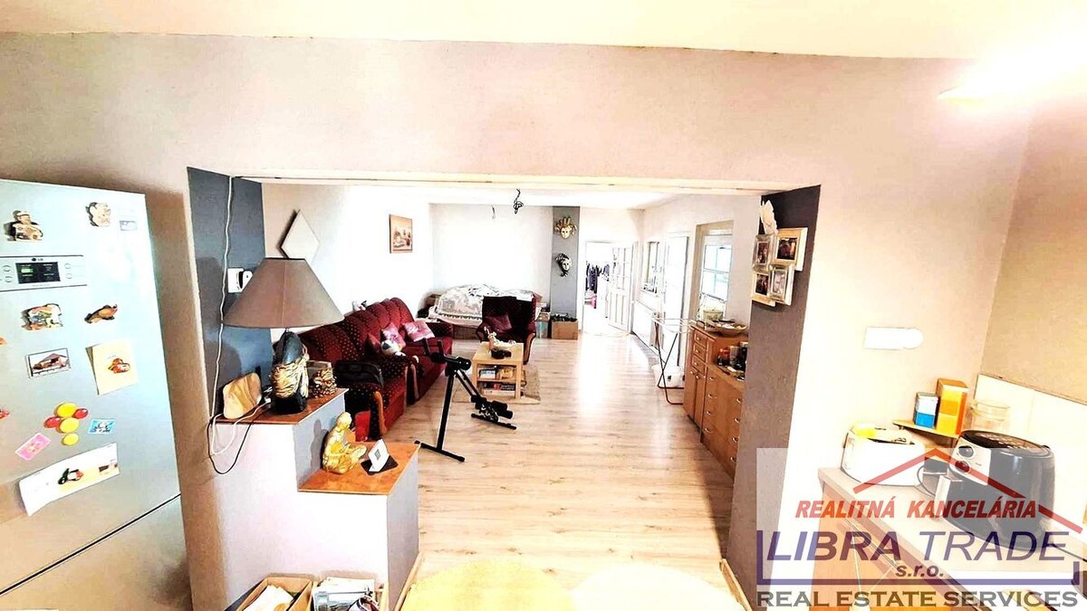 EXKLUZIÍVNY PREDAJ/VÝMENA - veľký 2 izbový rodinný dom po kompletnej rekonštrukcií v Zlatnej na Ostrove — foto 3