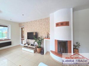 Exkluzívny rodinný dom na predaj v Nových Zámkoch. — foto 12