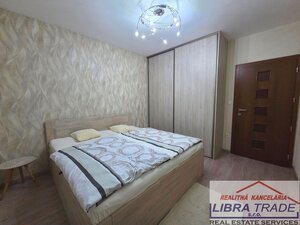 Exkluzívny rodinný dom na predaj v Nových Zámkoch. — foto 15