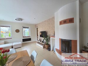 Exkluzívny rodinný dom na predaj v Nových Zámkoch. — foto 9