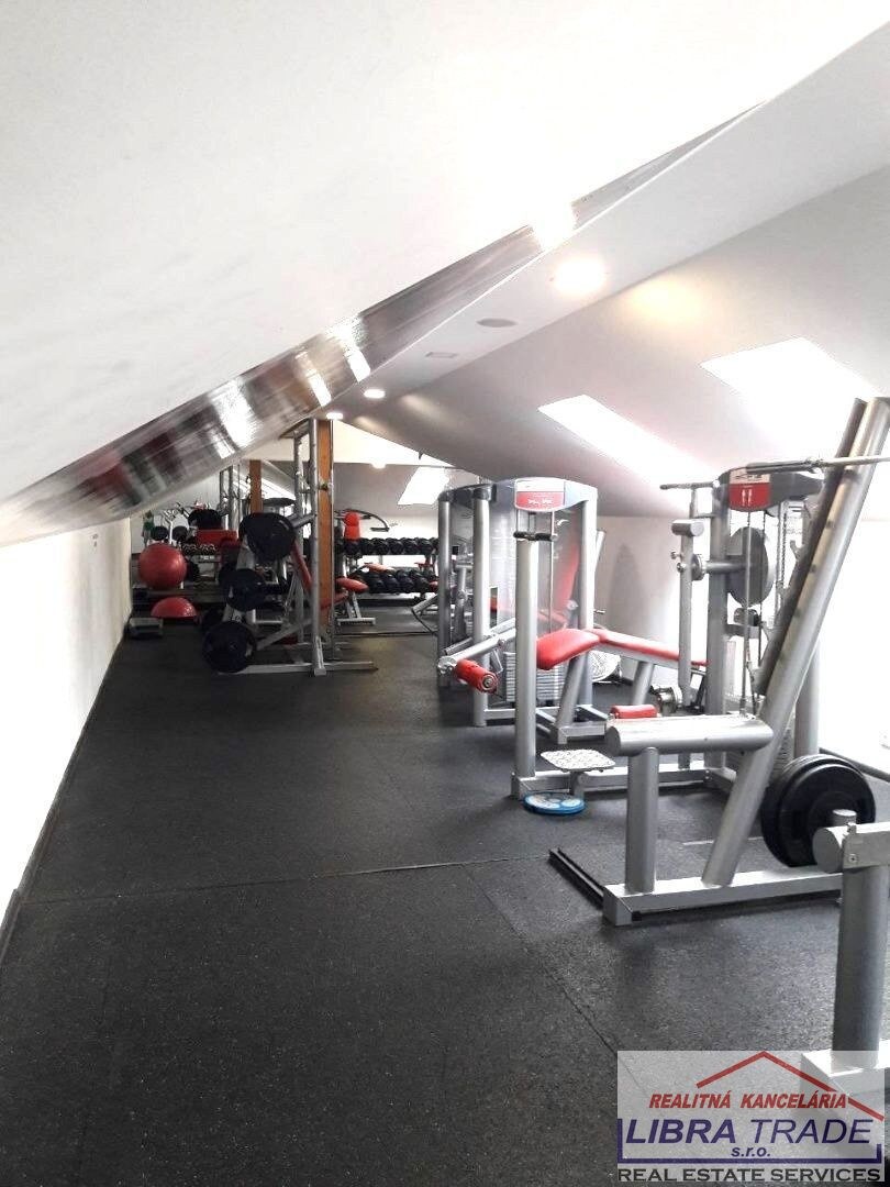 PREDAJ/ VÝMENA - POLYFUNKČNÝ DOM V CENTRE KOMÁRNA - POHOSTINSTVO / PUB, FITNESS CENTRUM, KADERNÍCTVO, MANIKÚRA-PEDIKÚRA, KOZMETIKA, MASÉRSKY SALÓN! — foto 12