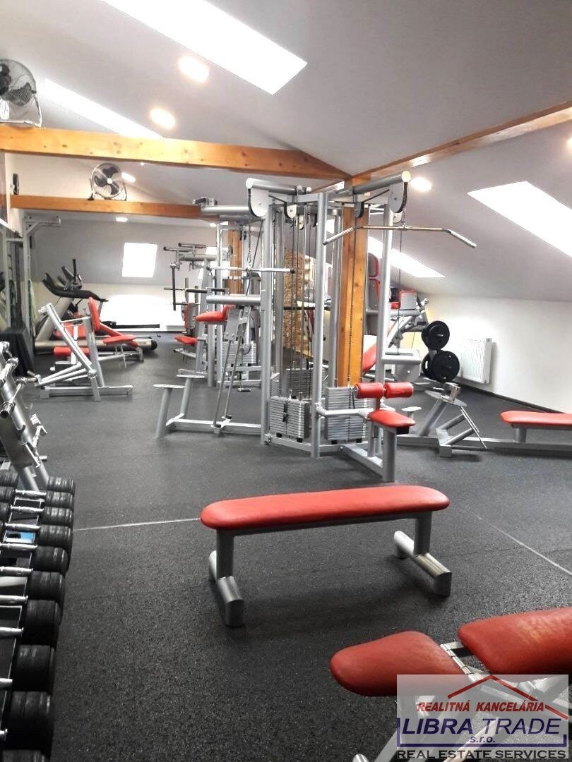 PREDAJ/ VÝMENA - POLYFUNKČNÝ DOM V CENTRE KOMÁRNA - POHOSTINSTVO / PUB, FITNESS CENTRUM, KADERNÍCTVO, MANIKÚRA-PEDIKÚRA, KOZMETIKA, MASÉRSKY SALÓN! — foto 14