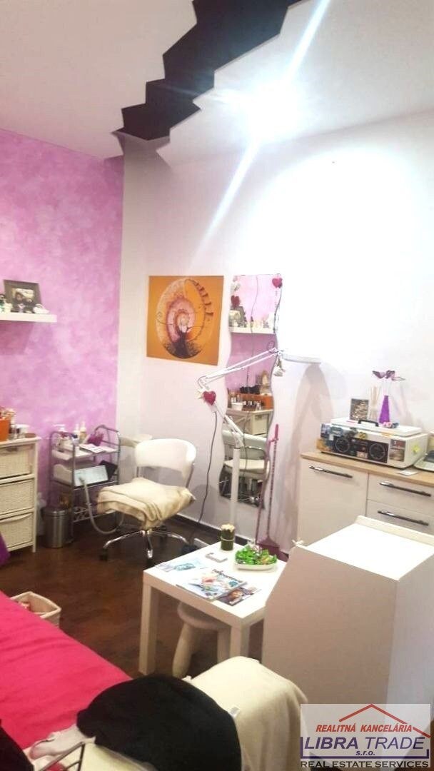 PREDAJ/ VÝMENA - POLYFUNKČNÝ DOM V CENTRE KOMÁRNA - POHOSTINSTVO / PUB, FITNESS CENTRUM, KADERNÍCTVO, MANIKÚRA-PEDIKÚRA, KOZMETIKA, MASÉRSKY SALÓN! — foto 6