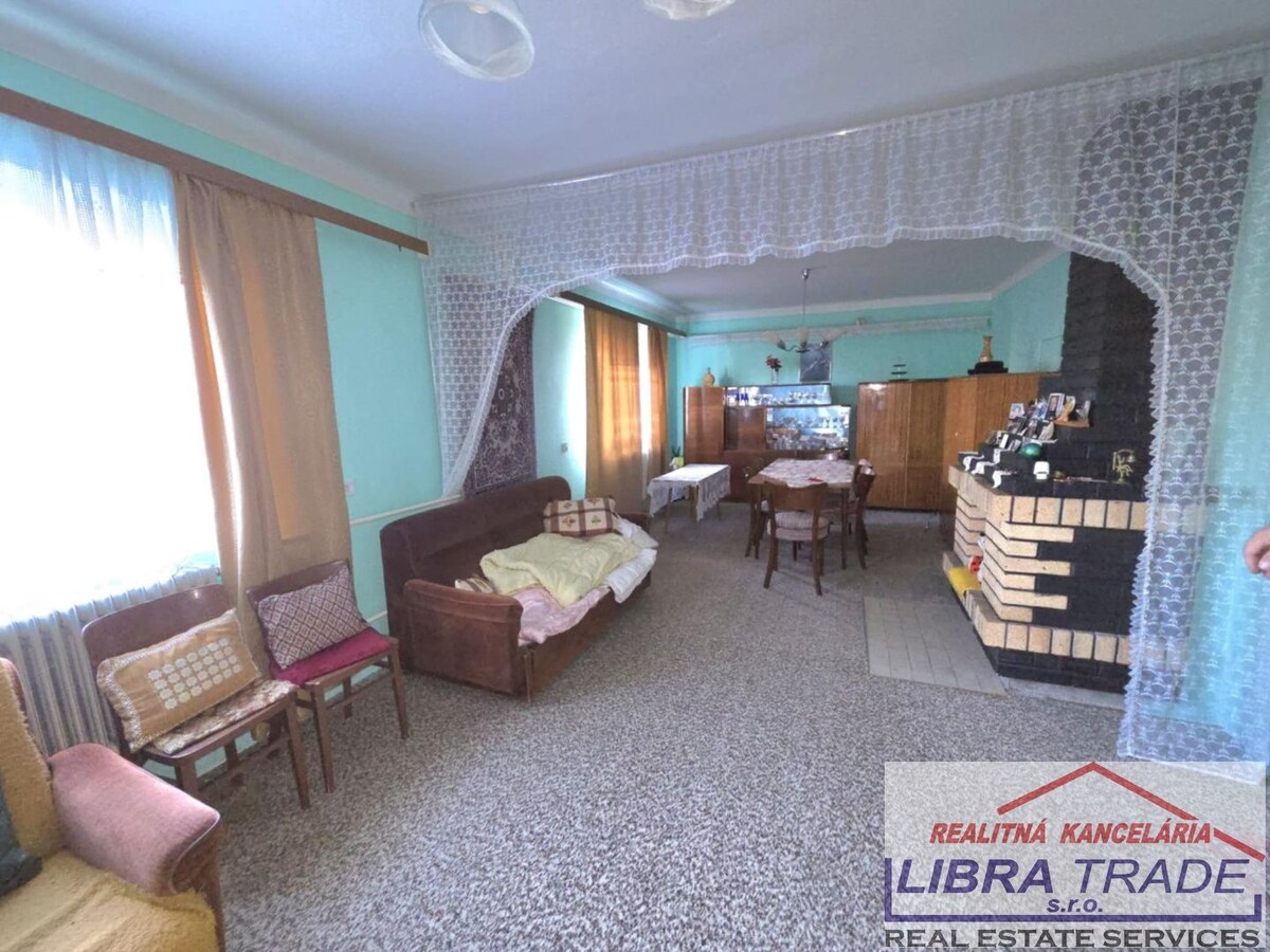 PREDAJ poschodový rodinný dom v obci Pastovce s pekným pozemkom. ODPORÚČAME. — foto 5