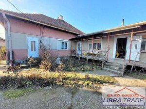 Ponúkame na predaj tehlový rodinný dom s garážou v obci Salka. — foto 9