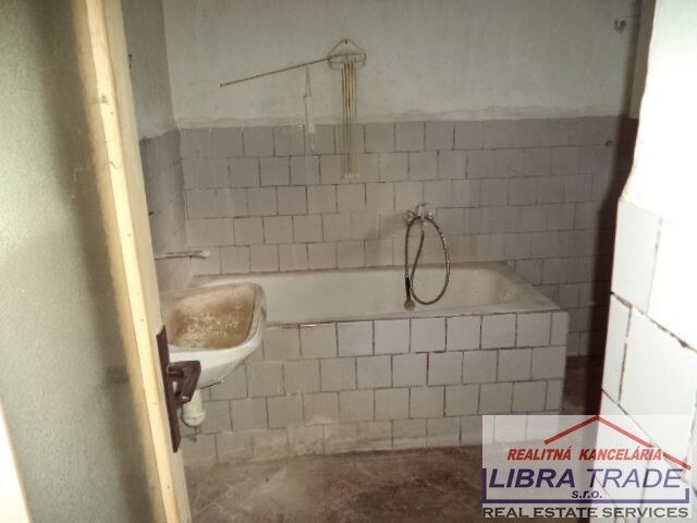 Predaj rodinného domu v Kameníne, okr. Nové Zámky — foto 6
