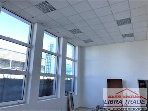 PRENÁJOM - skladových - výrobných - obchodných logistických priestorov vhodné na skladovanie v Hurbanove — foto 13