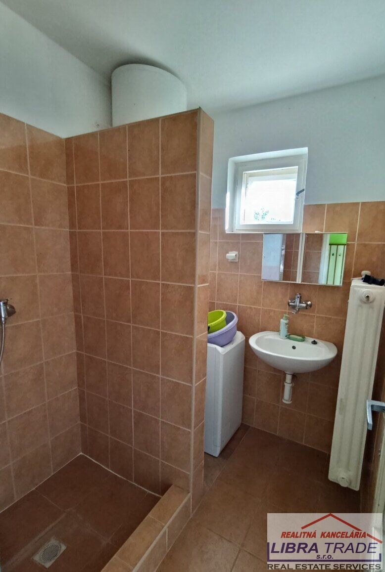 Rodinný dom na predaj v obci Svodín. — foto 10