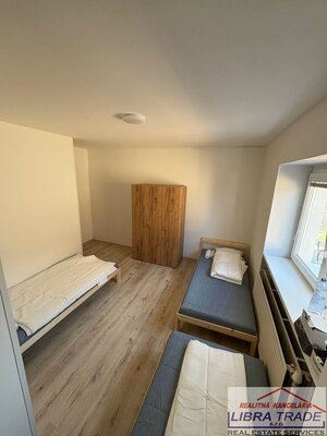 PRENÁJOM  9-izbového domu na ubytovanie - Šurany, Kostolný Sek — foto 6