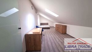 PREDAJ - Kompletne prerobený 4 izbový rodinný dom v CENTRE Komárna pamiatková zóna VÝHODNÁ KÚPA!  — foto 20