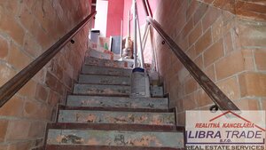 EXKLUZÍVNY PREDAJ - Objekt vhodný na podnikanie, kanceláriu, obchod, kaviareň, reštauráciu v centre Komárna DOHODA MOŽNÁ! — foto 11