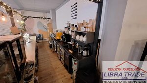 EXKLUZÍVNY PREDAJ - Objekt vhodný na podnikanie, kanceláriu, obchod, kaviareň, reštauráciu v centre Komárna DOHODA MOŽNÁ! — foto 6