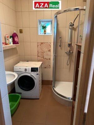 5izb. rodinný dom v Lamači je na predaj — foto 10