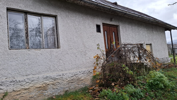 Rodinný dom / chalupa – Dlhé nad Cirochou