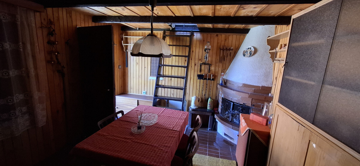 Záhradná chatka s pozemkom a elektrinou. — foto 4