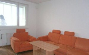 Prenájom 3 izb. MÁNESOVO NÁM. zač. Petržalky) za 550 EUR — foto 2