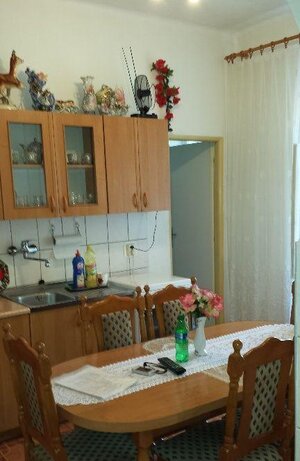 Predám veľký dvojizbový byt v centre mesta — foto 3