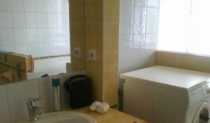 3 izb. byt na Karadžičovej ul. Staré Mesto, 3/4 posch. balkón — foto 1