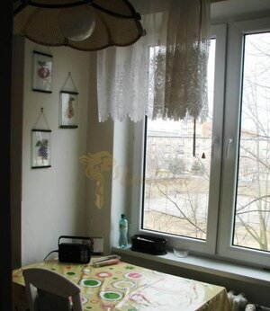 3-izb. Medzilaborecká, Ružinov, 2/3 p. balkón — foto 1