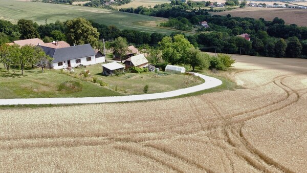 Rodinný dom - farma, usadlosť Myjavské kopanice, Turá Lúka