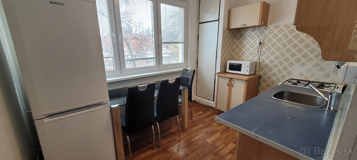 2 izbový s lógiou Topoľčany Znížená cena !!! — foto 5
