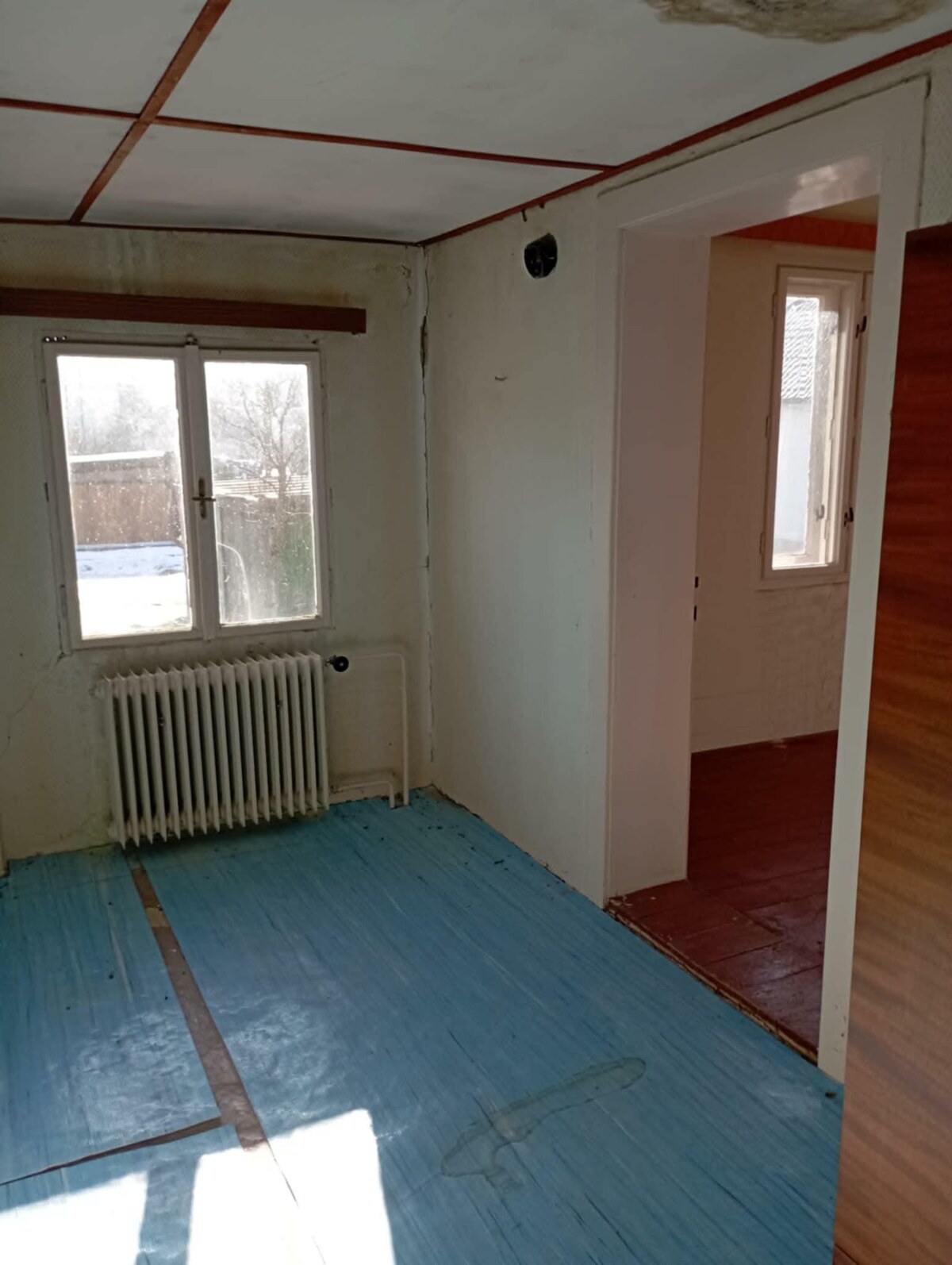 Dom v obci Ľuboriečka s veľkým pozemkom, — foto 14