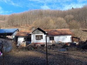 Na predaj chalupa  Banská Hodruša v tichej lokalite — foto 1