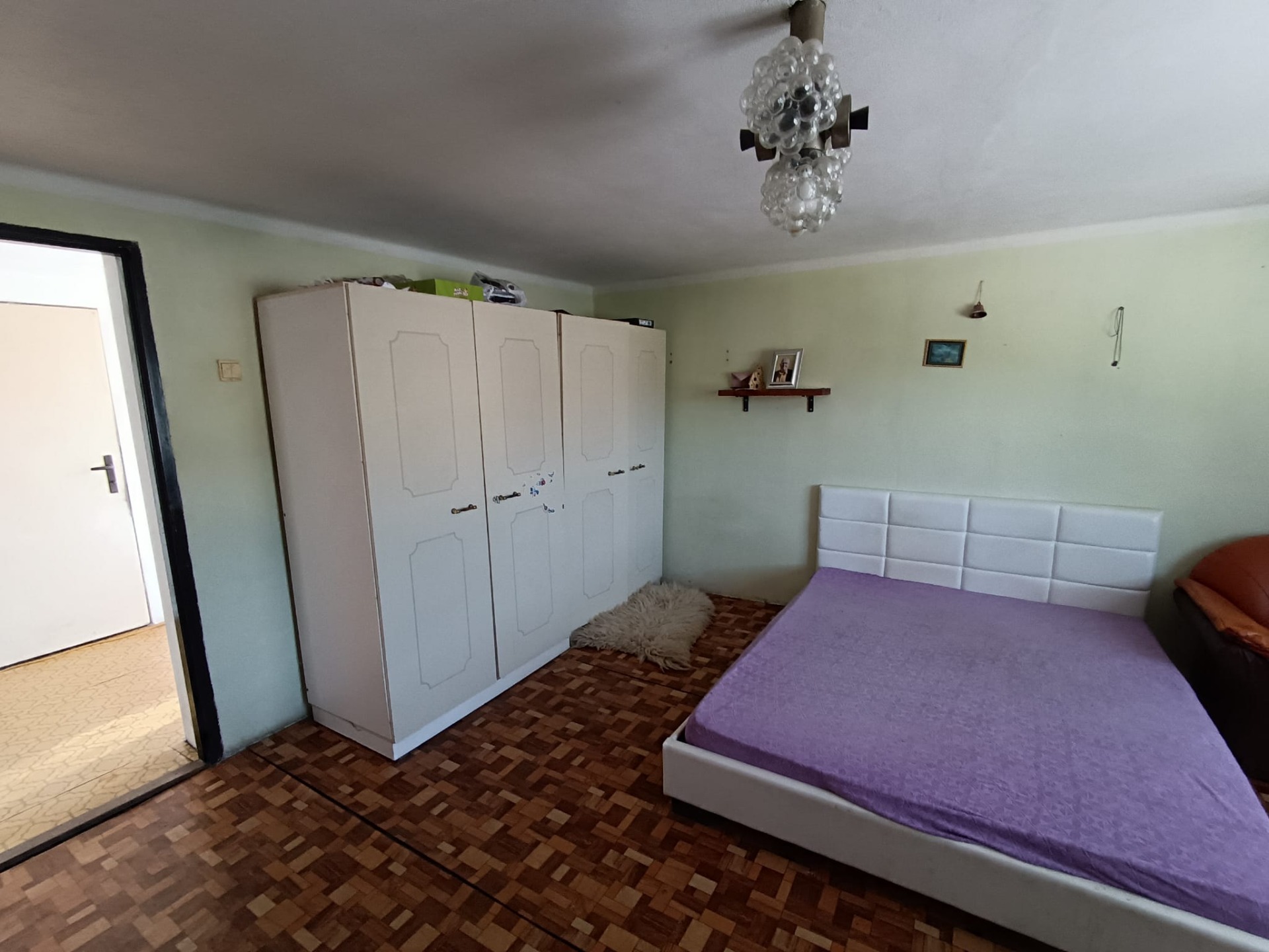 Na predaj rodinný dom s dvomi bytmi v Novej Bani — foto 7