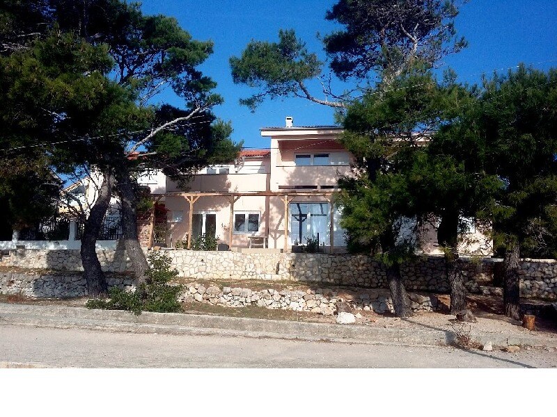 APARTMÁNOVÉ DOMY NA OSTROVE RAB — foto 2