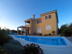 Krásna Vila s bazénom, Zadar/Petrčane — foto 4