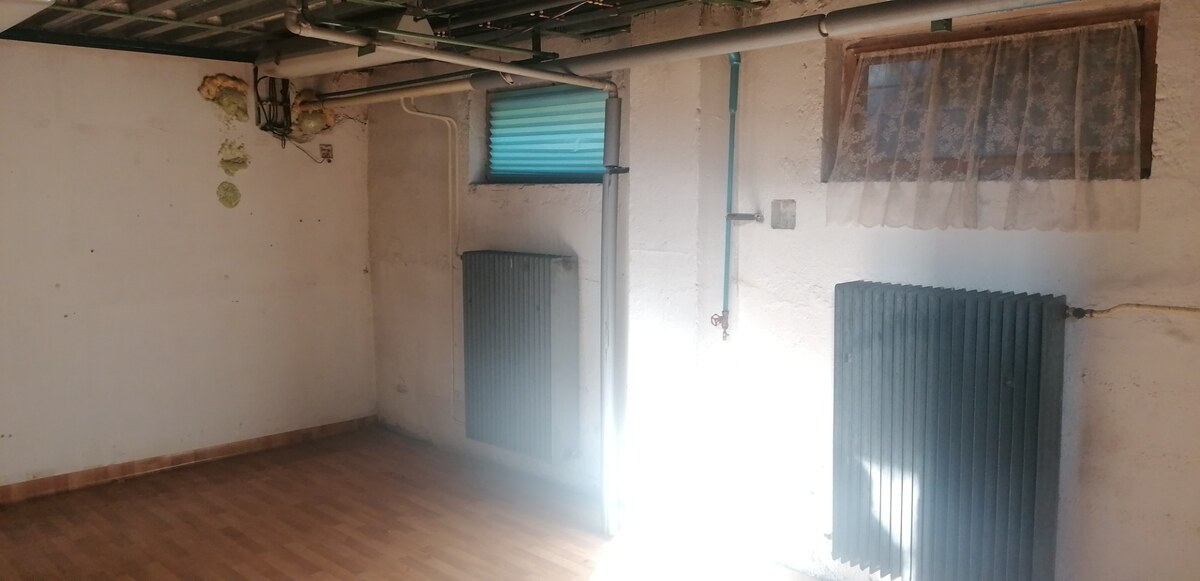 Výrobné priestory 200m2 na prenájom, Nová Baňa — foto 4
