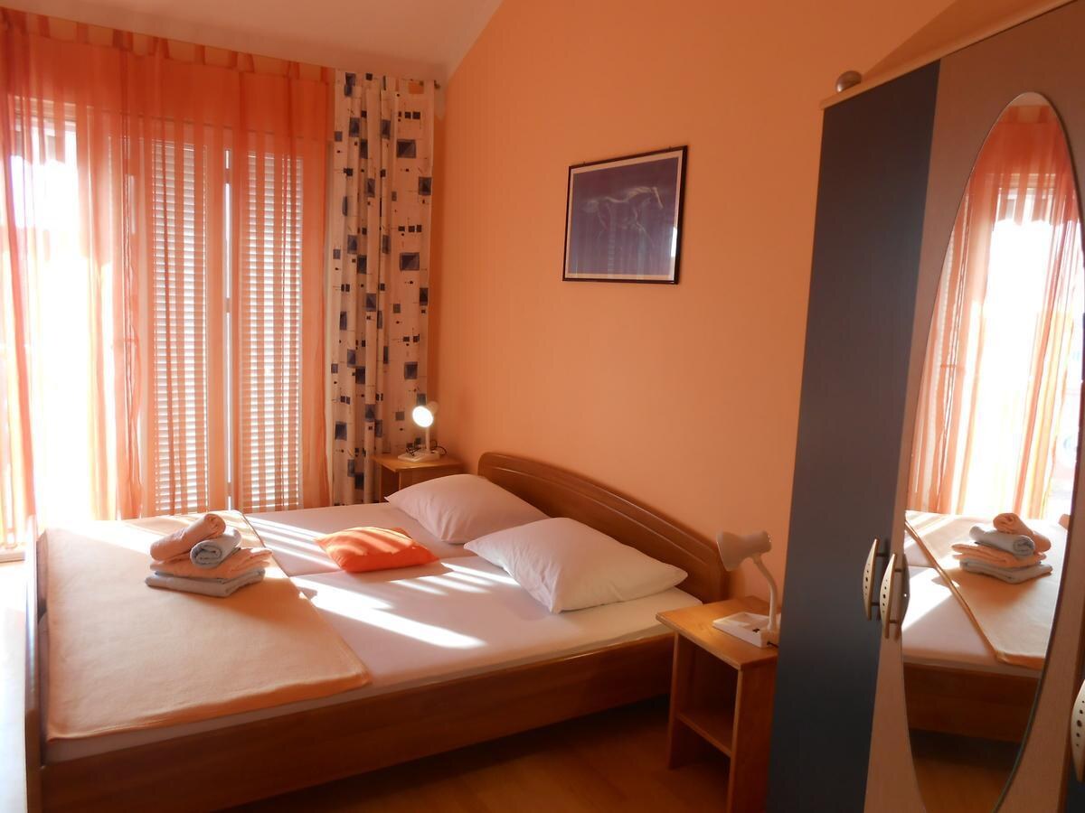 VILLA S BAZÉNOM A VÝHĽADOM NA MORE, ZADAR — foto 16