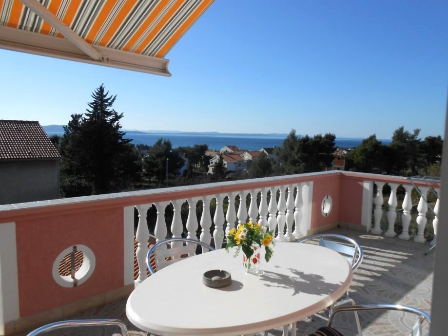 VILLA S BAZÉNOM A VÝHĽADOM NA MORE, ZADAR — foto 3