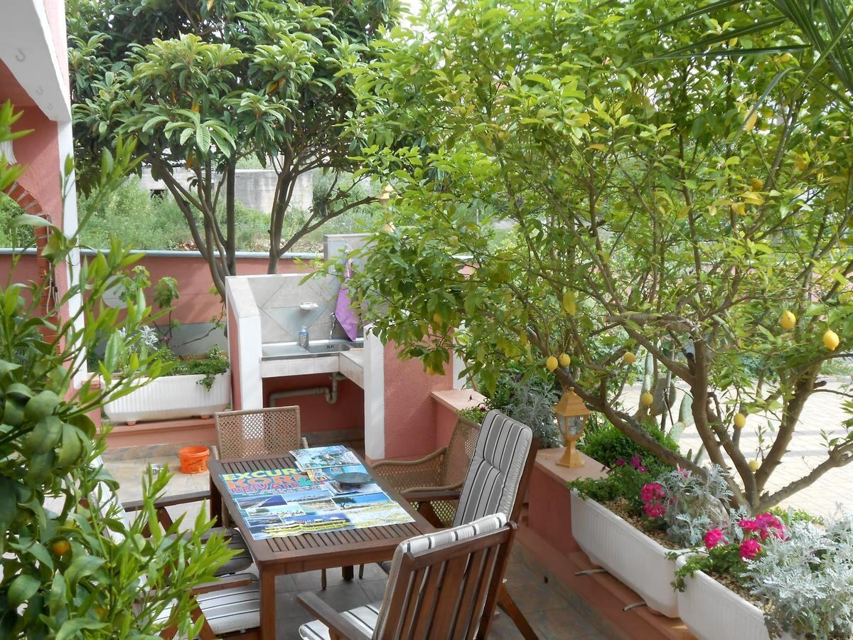 VILLA S BAZÉNOM A VÝHĽADOM NA MORE, ZADAR — foto 10