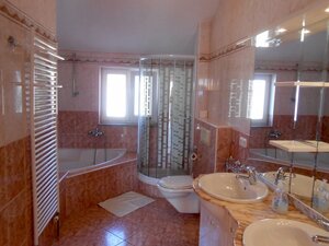 VILLA S BAZÉNOM A VÝHĽADOM NA MORE, ZADAR — foto 13
