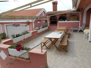 VILLA S BAZÉNOM A VÝHĽADOM NA MORE, ZADAR — foto 7