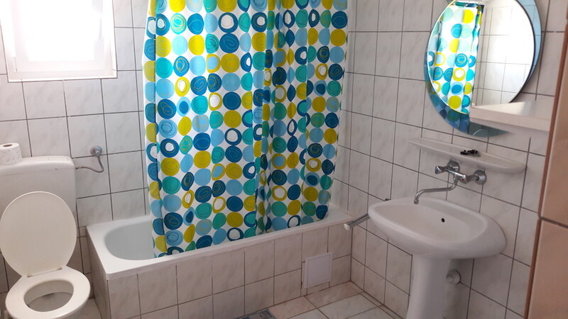 APARTMÁNOVÝ DOM, len 150m od pláže - VIR — foto 13