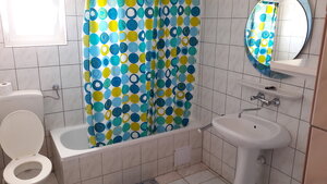 APARTMÁNOVÝ DOM, len 150m od pláže - VIR — foto 13